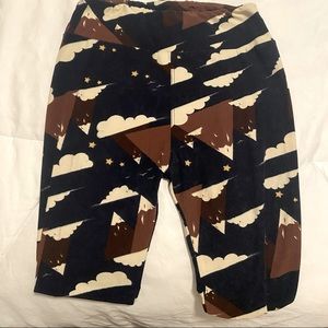 LuLaRoe Mountain Top Leggings
